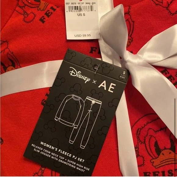 NWT Donald Duck Pajama Set - Picture 3 of 3